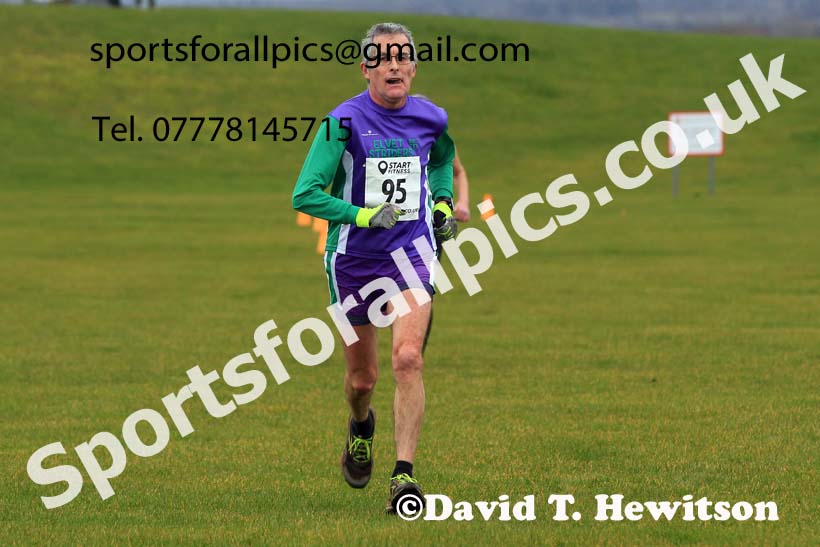 Womens 35+ and Mens 65+ 2023 NEMAA Cross Country, Croft Circuit, North Yorkshire. Photo: David T. Hewitson/Sports for All Pics
